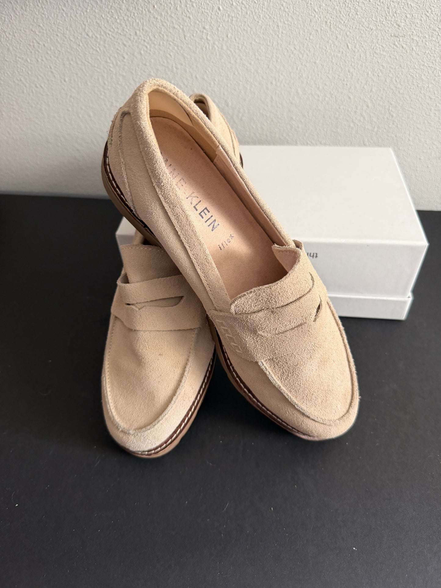 NEW Anne Klein Classic Emmy Lou Loafer US Women's Size 10 with Ortholite footbed for comfort and sustainability