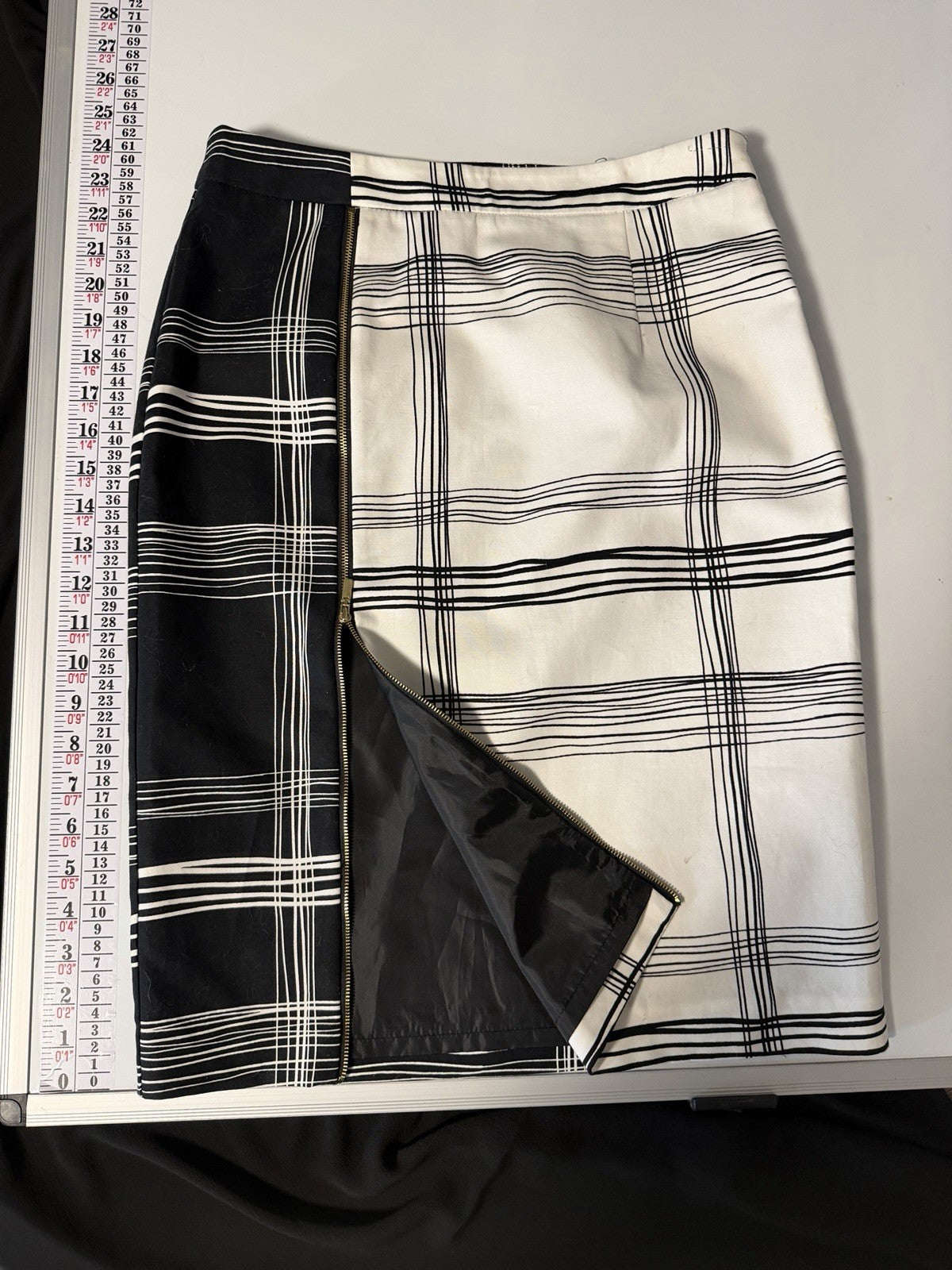 Worthington Womens Black White Grid Pencil Skirt Front Zipper Detail Size 6