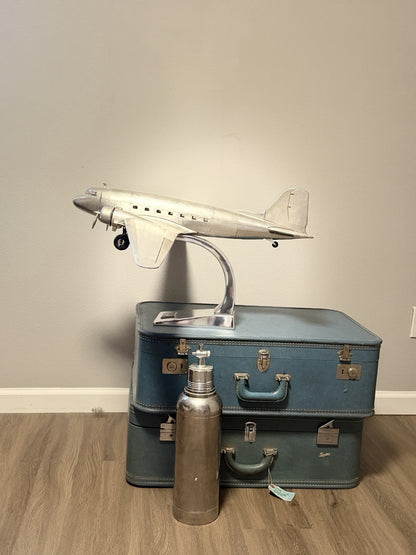 Beautiful Authentic Models Douglas DC-3 Dakota AP455 Aluminum Desk Model