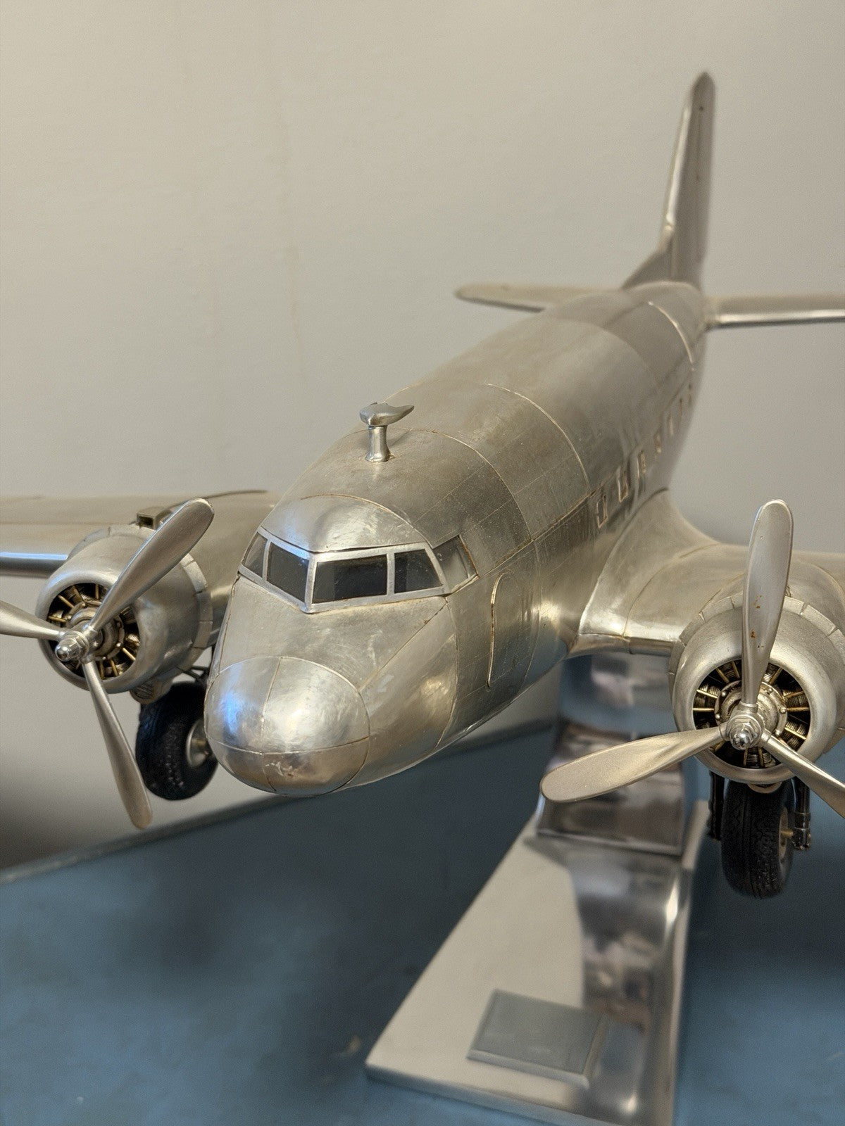 Beautiful Authentic Models Douglas DC-3 Dakota AP455 Aluminum Desk Model