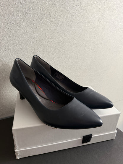 SIze 10.5 Navy Blue 2" Kitten Heel Rockport Pump you can wear  all day!   (M89439)